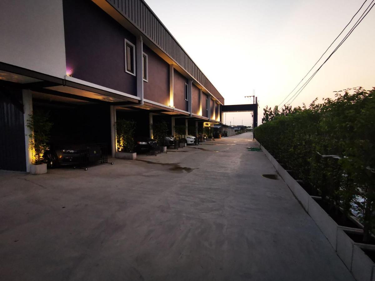 Skyline Resort Ban Khlong Lat Bua Khao المظهر الخارجي الصورة