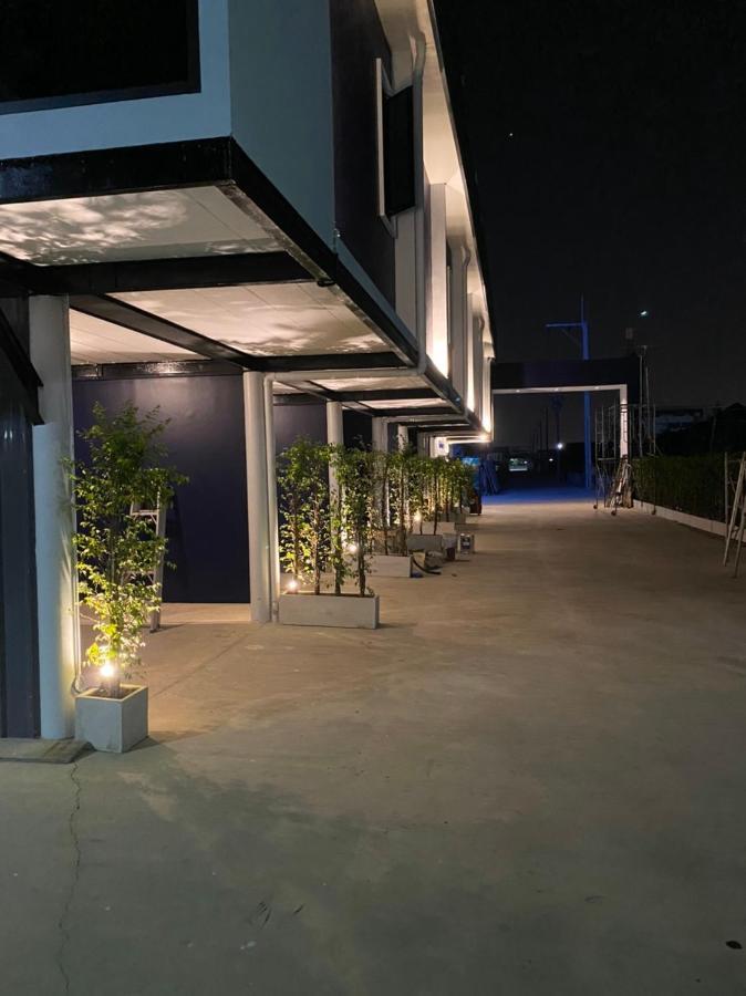 Skyline Resort Ban Khlong Lat Bua Khao المظهر الخارجي الصورة