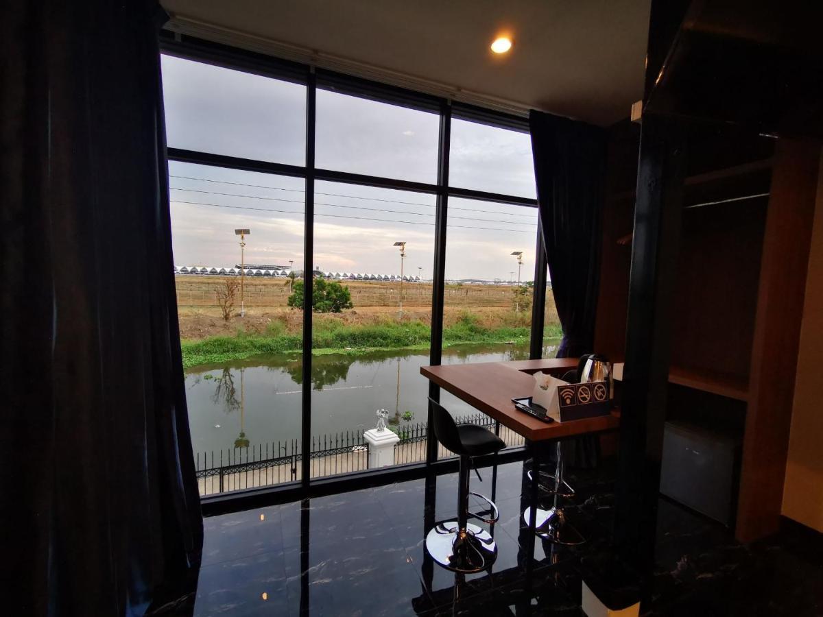 Skyline Resort Ban Khlong Lat Bua Khao المظهر الخارجي الصورة