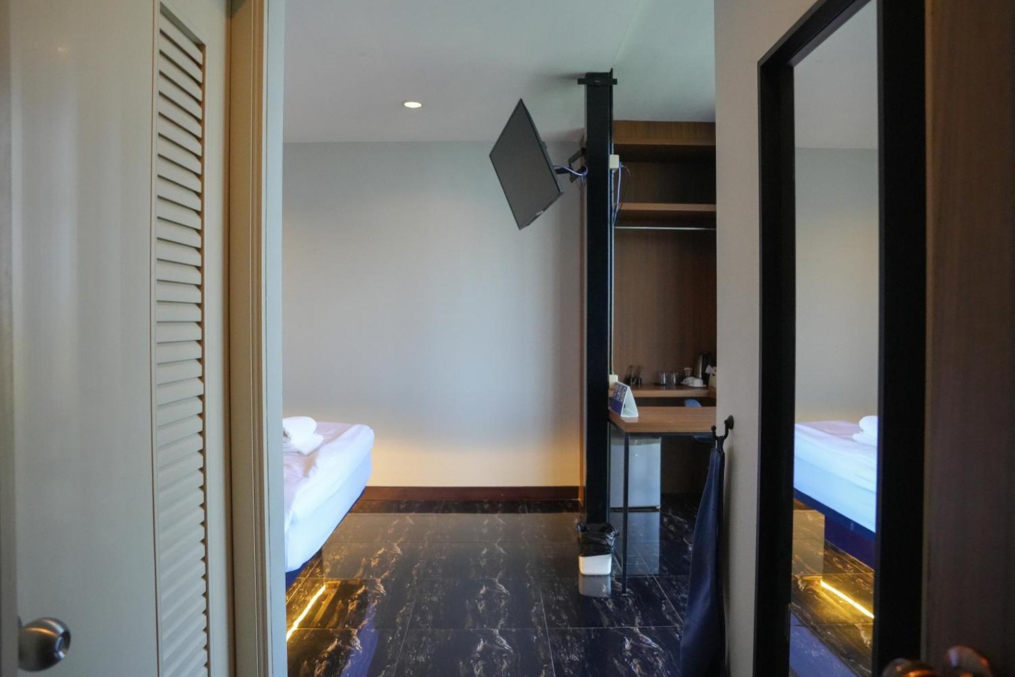 Skyline Resort Ban Khlong Lat Bua Khao المظهر الخارجي الصورة