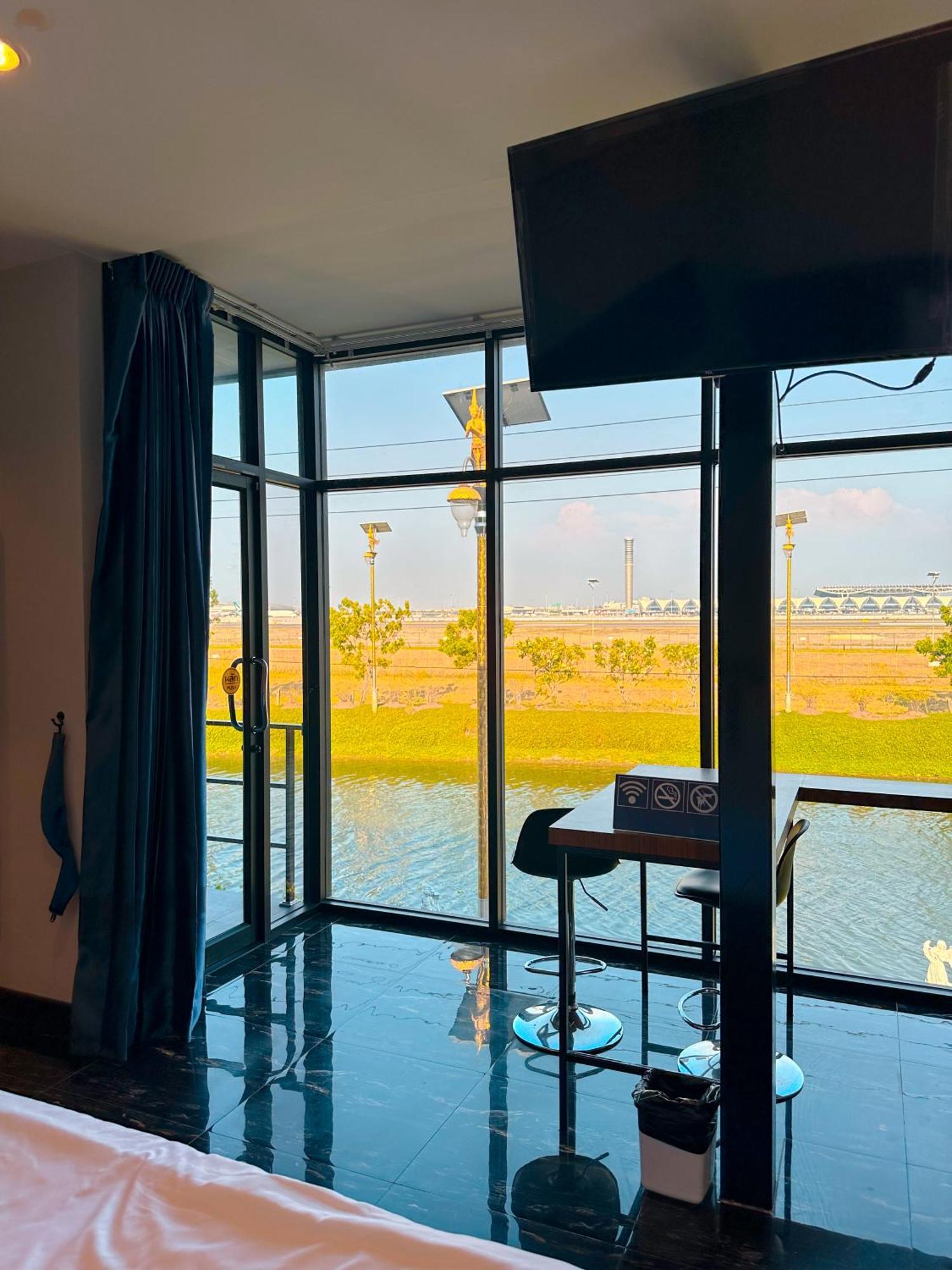Skyline Resort Ban Khlong Lat Bua Khao المظهر الخارجي الصورة